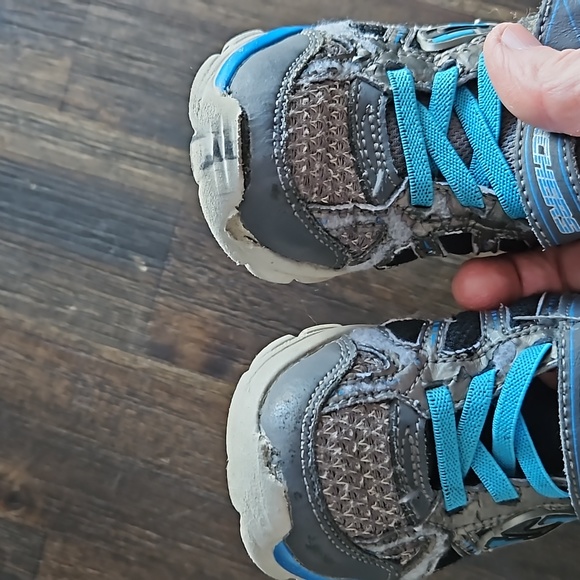 Skechers shoes - Picture 8 of 8